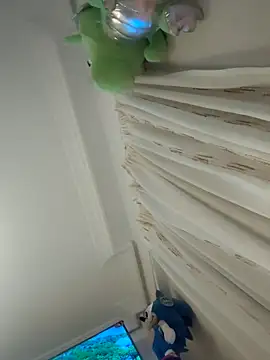 Snapshot of BELLA-CHERRY-30 chatting on 11.13.25 BELLA-CHERRY-30 online show from 11.13.25