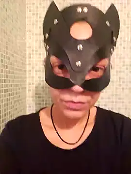 Emma Conti  online show from 11.17.25