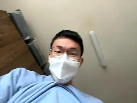 Snapshot of stockingsfixedposition chatting on 11.14.25 stockingsfixedposition online show from 11.14.25