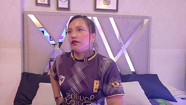 Sharit Sex22 online show from 11.14.25