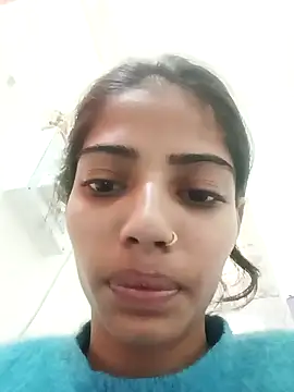 Snapshot of RARE65 chatting on 11.11.25 RARE65 online show from 11.11.25