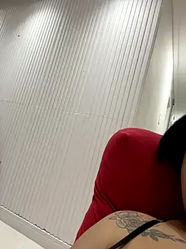 Snapshot of babi_morena chatting on 11.10.25 babi morena online show from 11.10.25