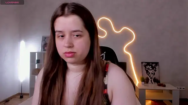 Snapshot of shadowfray chatting on 11.12.25 shadowfray online show from 11.12.25