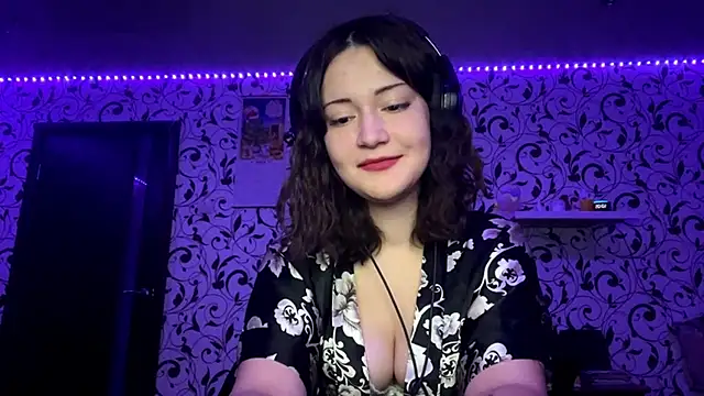 Snapshot of AffableFuturity chatting on 11.11.25 AffableFuturity online show from 11.11.25