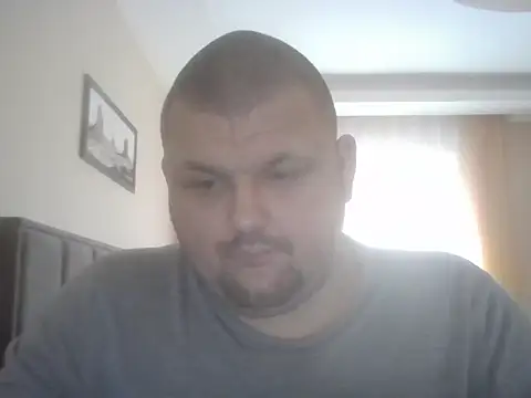 Snapshot of cyrex_monster chatting on 11.12.25 cyrex monster online show from 11.12.25