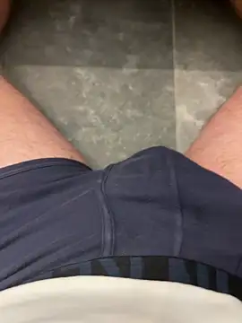 Snapshot of fra06_ chatting on 11.10.25 fra06 online show from 11.10.25