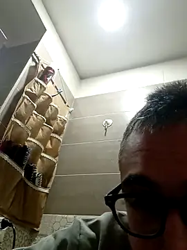 Snapshot of mipiacitanto93 chatting on 11.12.25 mipiacitanto93 online show from 11.12.25