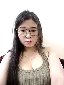 Snapshot of hoa-honggai chatting on 11.11.25 hoa-honggai online show from 11.11.25