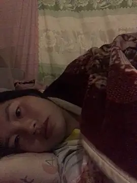 Snapshot of luna-sexxy chatting on 11.18.25 luna-sexxy online show from 11.18.25