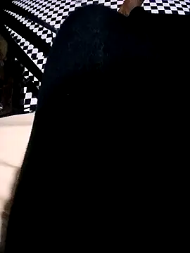 Snapshot of PerkyLove399 chatting on 11.11.25 PerkyLove399 online show from 11.11.25