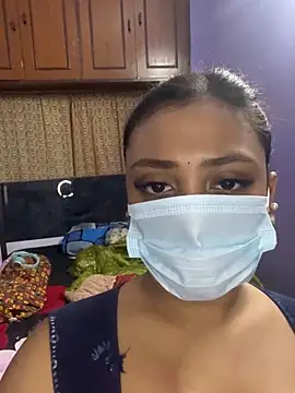 Snapshot of ranihumein chatting on 11.11.25 ranihumein online show from 11.11.25