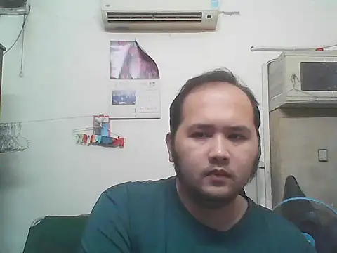 Snapshot of linhlinhthan chatting on 11.16.25 linhlinhthan online show from 11.16.25