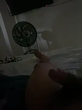 Snapshot of predador6969 chatting on 11.14.25 predador6969 online show from 11.14.25