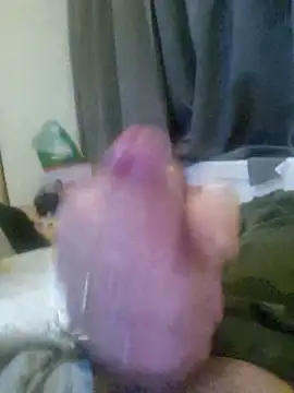 Snapshot of PussylovveStorm chatting on 11.12.25 PussylovveStorm online show from 11.12.25