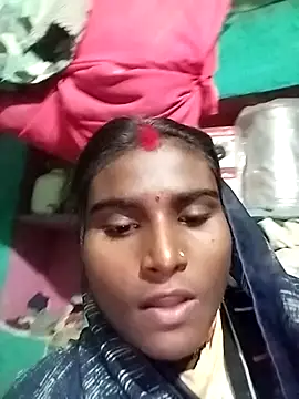 Snapshot of Big_Lovexx chatting on 11.15.25 Big Lovexx online show from 11.15.25