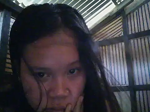 mia kittykitty online show from 11.13.25