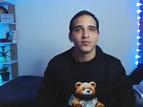 Maax30233 online show from 11.13.25