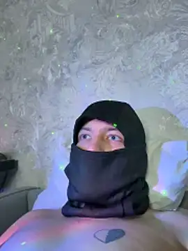 Snapshot of to_chto_nuzhno chatting on 11.12.25 to chto nuzhno online show from 11.12.25