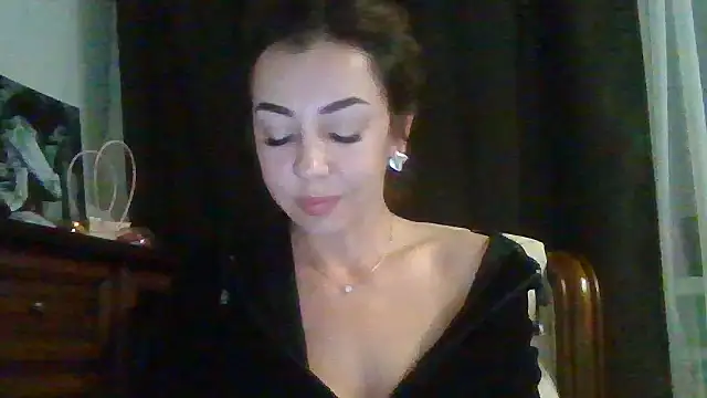 Snapshot of Fellaris chatting on 11.14.25 Fellaris online show from 11.14.25