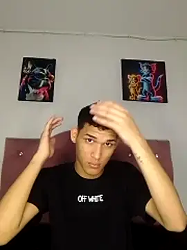 Snapshot of Luigi_cumming1 chatting on 11.19.25 Luigi cumming1 online show from 11.19.25