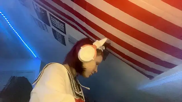 Snapshot of Storma_Webber chatting on 11.15.25 Storma Webber online show from 11.15.25