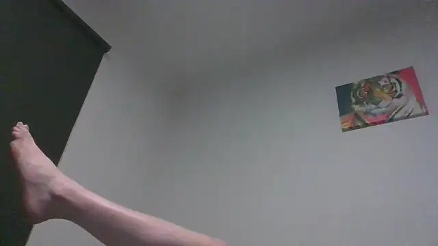 Snapshot of YackedStranger chatting on 11.15.25 YackedStranger online show from 11.15.25