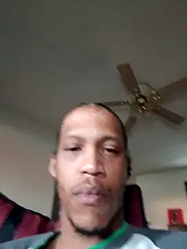 Snapshot of BrownSuga317 chatting on 11.14.25 BrownSuga317 online show from 11.14.25