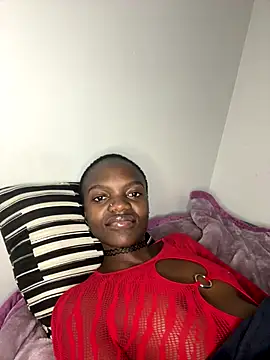 Snapshot of choc_mistyy chatting on 11.17.25 choc mistyy online show from 11.17.25