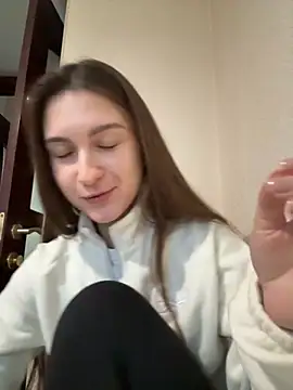 Snapshot of oh_yes_baby chatting on 11.17.25 oh yes baby online show from 11.17.25