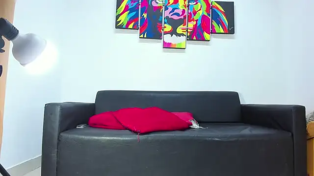 Snapshot of sexy_destruction_rooml chatting on 11.19.25 sexy destruction rooml online show from 11.19.25