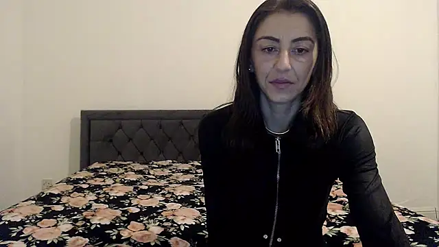 Snapshot of Stella_John chatting on 03.06.25 Stella John online show from 03.06.25