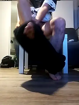 Snapshot of MtotheARKyo chatting on 09.11.25 MtotheARKyo online show from 09.11.25