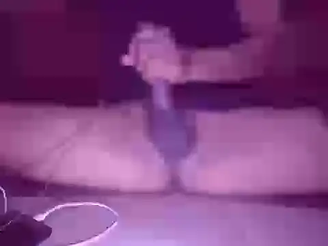 Snapshot of EnjoyMex69 chatting on 01.27.25 EnjoyMex69 online show from 01.27.25