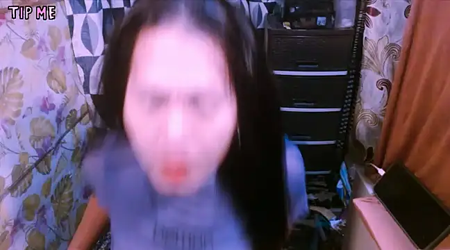 Snapshot of TSjuicyhotdrops chatting on 01.22.25 TSjuicyhotdrops online show from 01.22.25