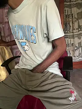 Snapshot of Inuchethi chatting on 01.15.25 Inuchethi online show from 01.15.25