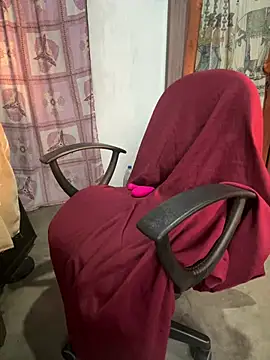 Snapshot of Inuchethi chatting on 02.04.25 Inuchethi online show from 02.04.25