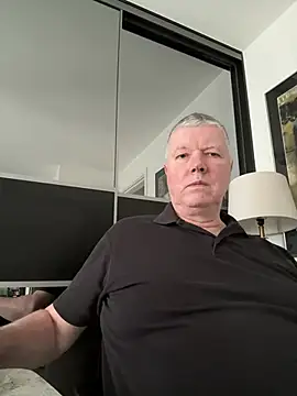 Snapshot of cumboy chatting on 01.23.25 cumboy online show from 01.23.25