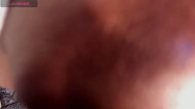 Snapshot of Dajanaaroa chatting on 02.11.25 Dajanaaroa online show from 02.11.25