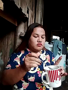 Snapshot of Andrea0414 chatting on 12.11.24 Andrea0414 online show from 12.11.24