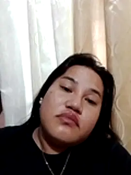 Snapshot of Andrea0414 chatting on 11.07.25 Andrea0414 online show from 11.07.25