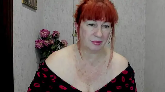 Snapshot of JUNOOO chatting on 12.02.24 JUNOOO online show from 12.02.24