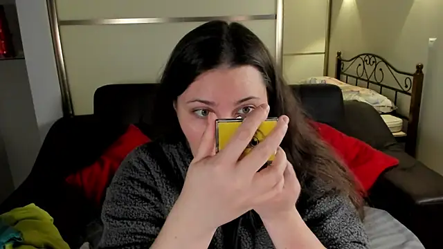 Snapshot of MarySwon chatting on 02.16.25 MarySwon online show from 02.16.25