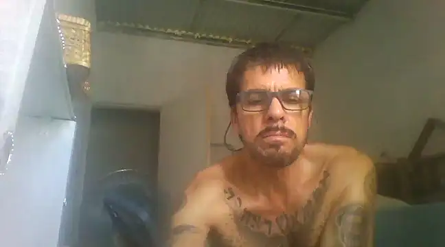 Snapshot of el_principe_hot chatting on 02.23.25 el principe hot online show from 02.23.25