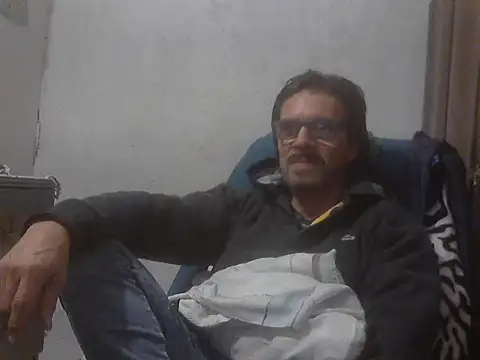 Snapshot of el_principe_hot chatting on 09.09.25 el principe hot online show from 09.09.25