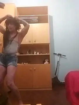 Snapshot of Elodie76 chatting on 09.13.25 Elodie76 online show from 09.13.25