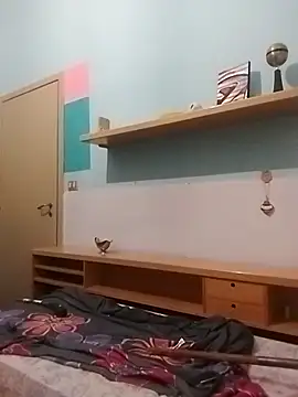 Snapshot of Elodie76 chatting on 11.10.25 Elodie76 online show from 11.10.25