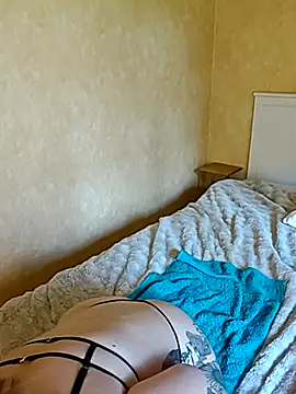 Snapshot of SwedishJennifer chatting on 10.03.25 SwedishJennifer online show from 10.03.25