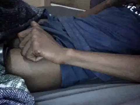 Snapshot of FiringTaurus chatting on 11.08.25 FiringTaurus online show from 11.08.25