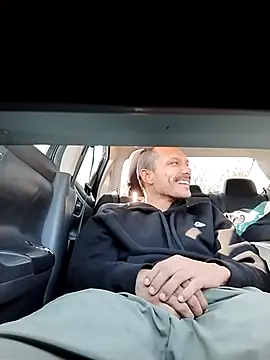 Snapshot of Selfsuckingfreak chatting on 11.01.25 Selfsuckingfreak online show from 11.01.25