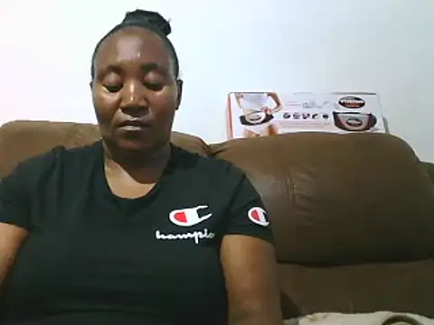 ebonytitts4u online show from 10.21.25